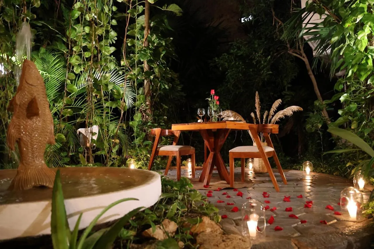 Hotel Hulku Playa del Carmen 3*,  Meksyk
