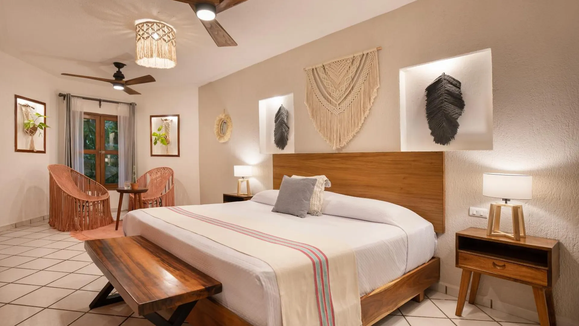 Hotel Hulku Playa del Carmen 3*,